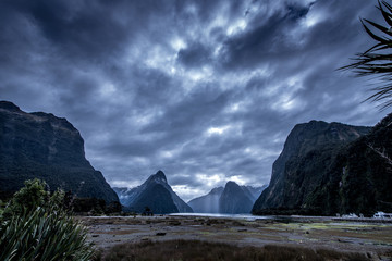 Obraz premium Milford Sound, New Zealand ミルフォードサウンド, ニュージーランド
