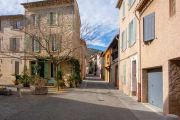 Fototapeta na wymiar Altstadt von Le Plan de la Tour, Provence, Südfrankreich