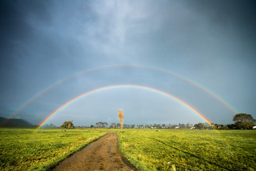 Fototapeta premium Double Rainbow, Karamea, West Coast, New Zealand ダブルレインボー in ニュージーランドの秘境「カラメア」 