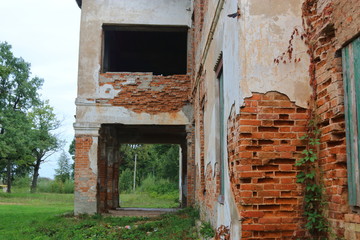 abandoned merchant house in the forest