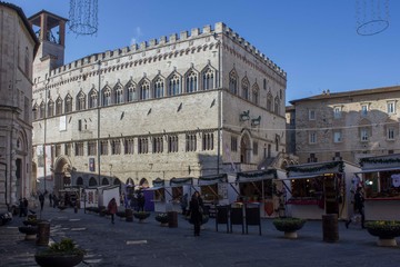 Obraz premium Palazzo dei Priori historical building in the heart of Perugia city