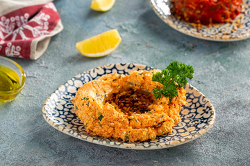 Appetizers and snacks that go well next to Turkish raki