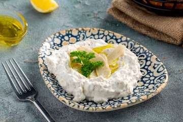 Appetizers and snacks that go well next to Turkish raki