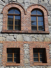 Fototapeta na wymiar Fassade mit Fenstern