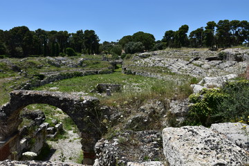 Fototapeta na wymiar L'amphithéâtre romain à Syracuse en Sicile