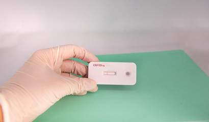 risultato di test COVID-19 il nuovo coronavirus partito da wuhan china