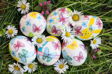 Colorful easter egg decoration with flowers