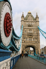 Obraz premium Visita al Puente de la Torre de Londres