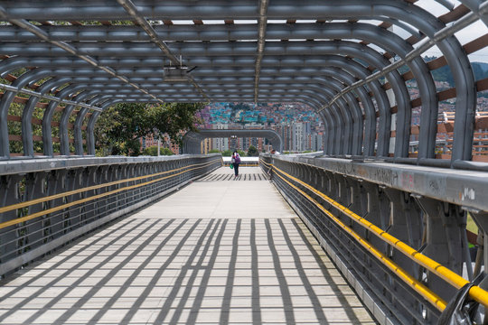 subway train station