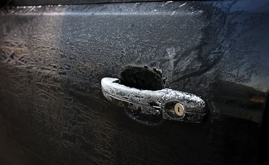 Cold temperatues has frozen a car key lock