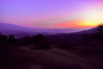 Atardecer en el Horizonte del Valle