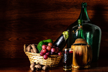 Bodegón, uvas y vino