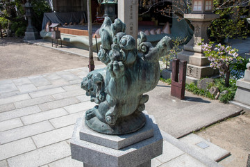 大坂／難波八坂神社の狛犬