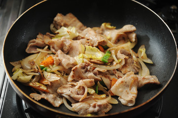 肉野菜炒め