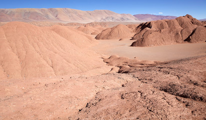 Fototapeta na wymiar Landscape at El Arenal close to Tolar Grande village in Salta Province in northwestern Argentina