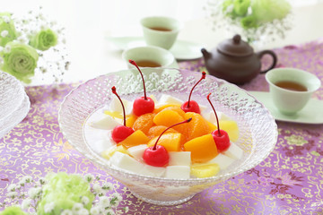 フルーツ杏仁豆腐