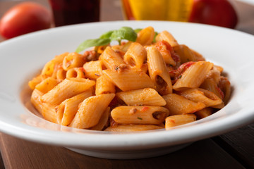 Piatto di pasta con ragu alla bolognese, cucina Italiana