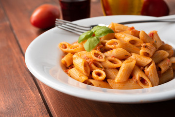 Piatto di pasta con ragu alla bolognese, cucina Italiana
