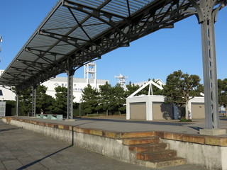 旧横浜港駅プラットホーム