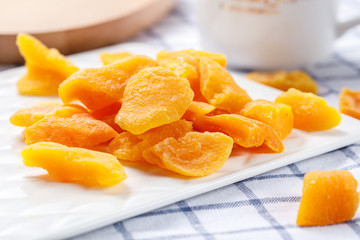 Dried pineapple