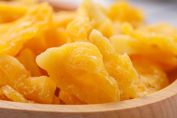 Dried pineapple