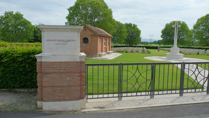 Cimitero di guerra britannico di Foiano della Chiana, in provincia di Arezzo