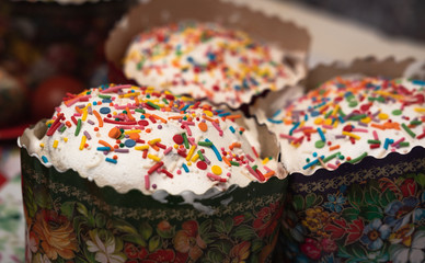 Easter cakes, Easter cake, cake with raisins and colored glaze