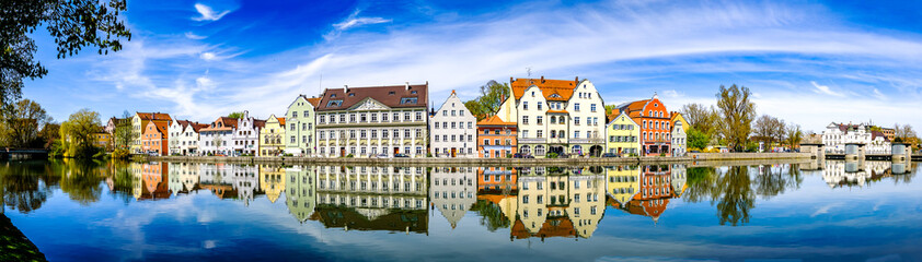 Fototapeta na wymiar historic facades in Landshut - bavaria