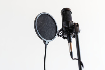 Condenser microphone recording