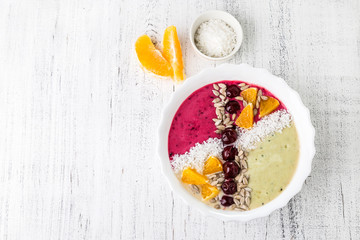 Image with smoothie Bowl.