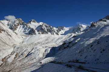Fototapeta na wymiar Tien Shen mountains in Almaty Kazakhstan