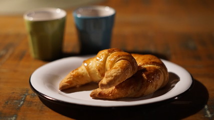 media luna croissant