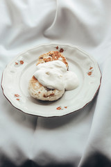 
Cottage cheese with sour cream
