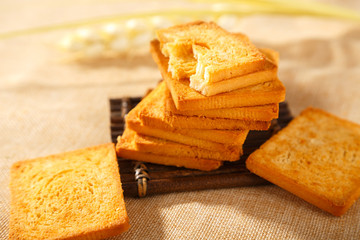 Baked steamed bread slice