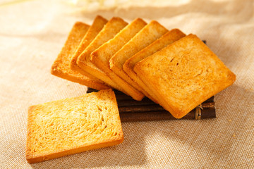 Baked steamed bread slice