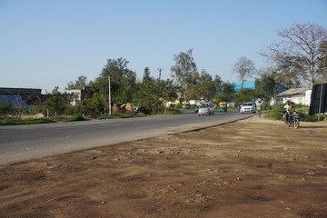 india - agra to alighar - 3 march - single road with traffic