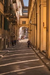 Fototapeta na wymiar Firenze ols street