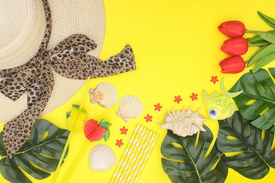 Summer vacation concept. Beach decoration and accessories on the table 