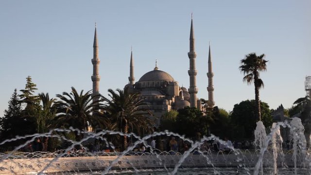 Blue mosque in Istanbul, Turkey with fountains of water