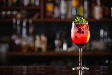 Very Berry summer spritzer cocktail