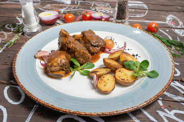 warm salad with beef