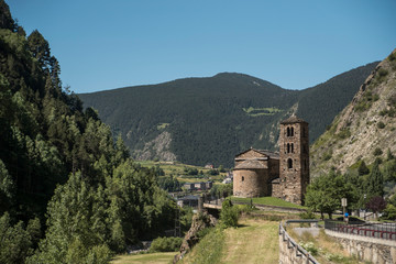 Fototapeta na wymiar old church in the mountains of Andorra