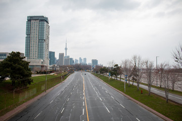 Lakeshore Blvd. Toronto. Empty roads. Covid-19. CN Tower.