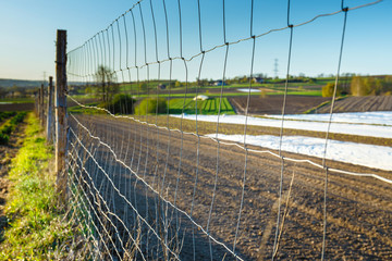 wire farming fence