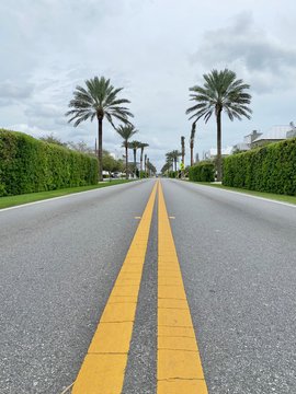 Perspective street view of entrance to Aly&rsquo;s beach, Florida 