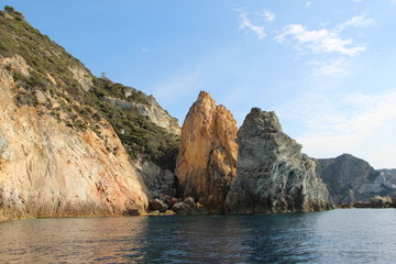 Impressive rock combination in different color in Palmarola Italy