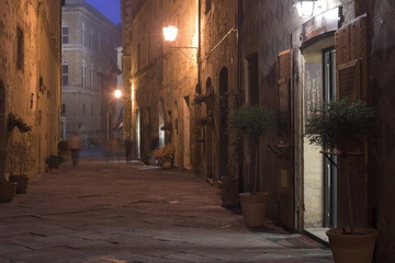 Fototapeta na wymiar narrow street in the old town
