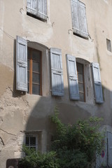 Fototapeta na wymiar old house in france