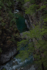 Obraz premium narrow lake called cajon azul in el Bolson, patagonia