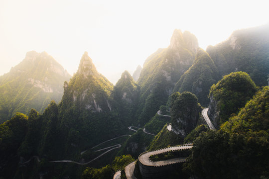 Tianmen Mountain Road